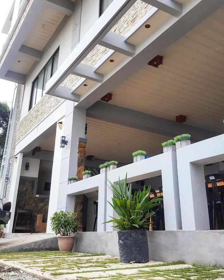 Pacific Waves Inn Baler Exterior photo